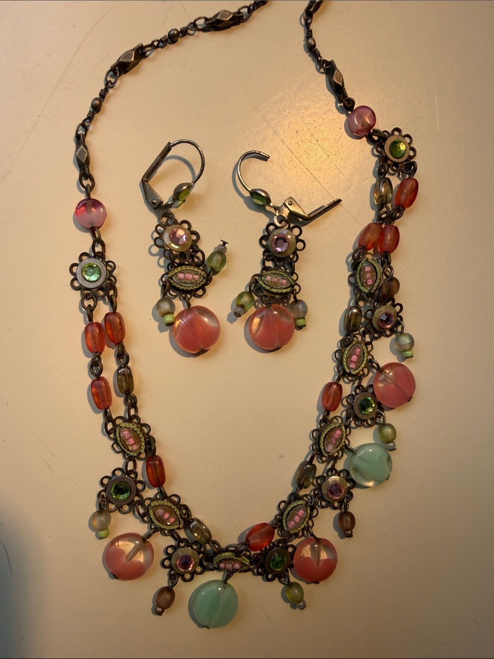 Adaya necklace and earrings set